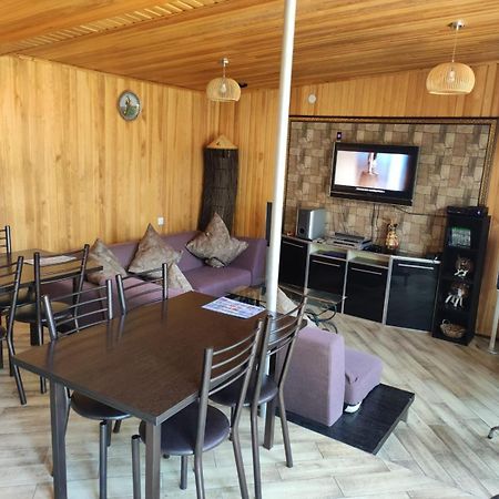 В Гостях На Иссык-Куле Hotel Cholpon-Ata Exterior photo